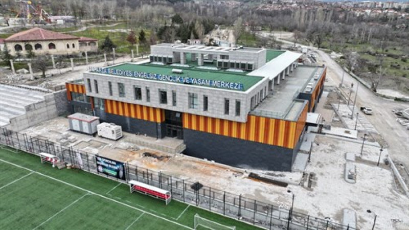 Engelsiz Gençlik ve Yaşam Merkezi inşaatında son aşamaya gelindi.